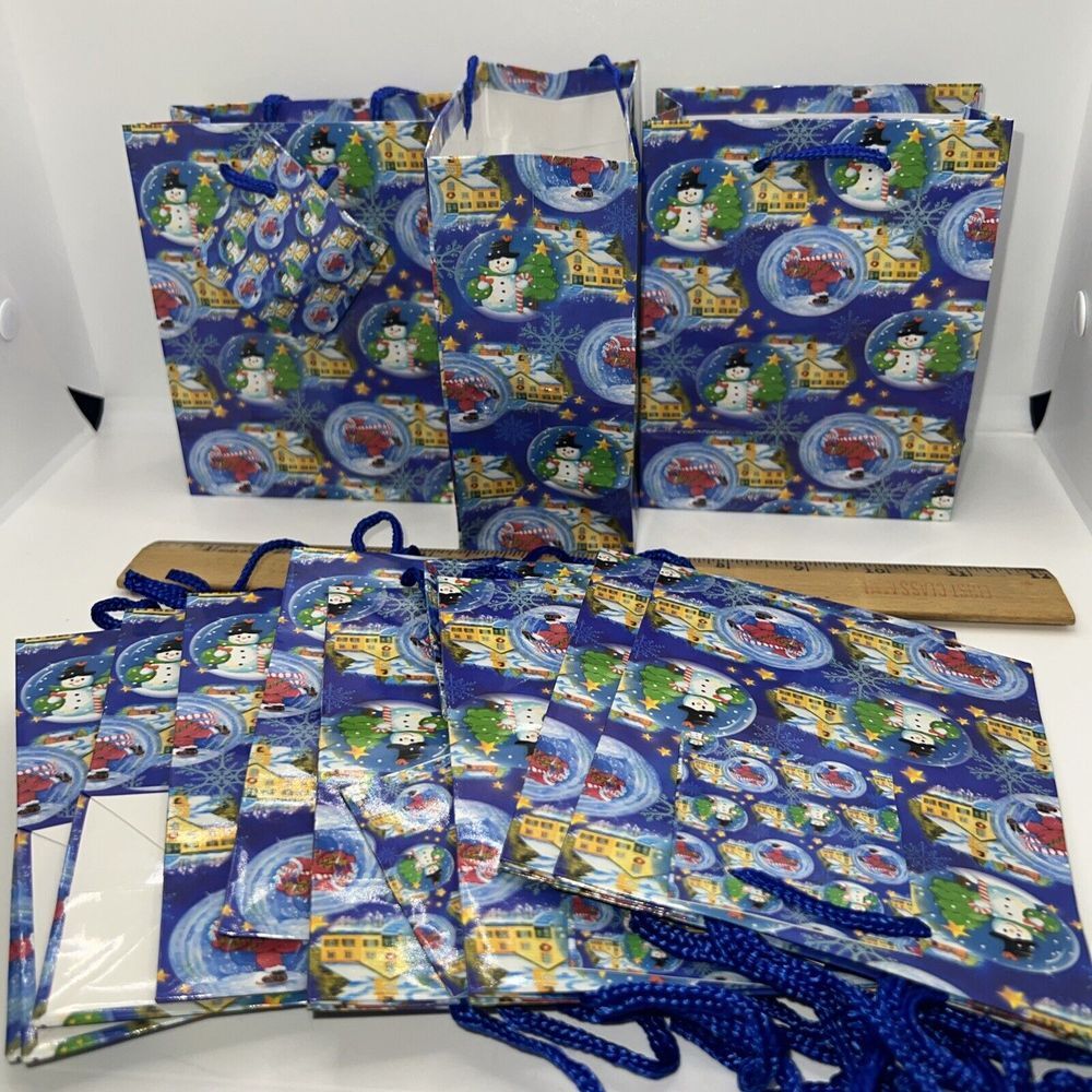 12 Pack‎ Christmas Treat Bags Cute Patterns with Gift Tags for Christmas Holiday